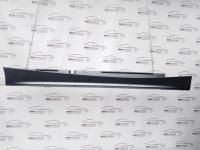 Накладка порога правая (серая) BMW 1 E87 51777148680