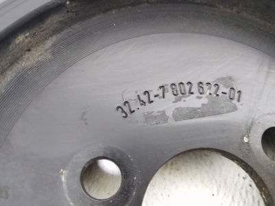 Шкив насоса гур  X3E83 32428518699