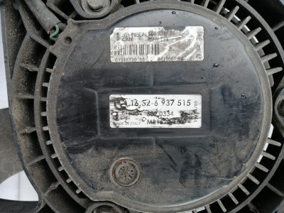 Вентилятор радиатора бензин  E90 17427523259