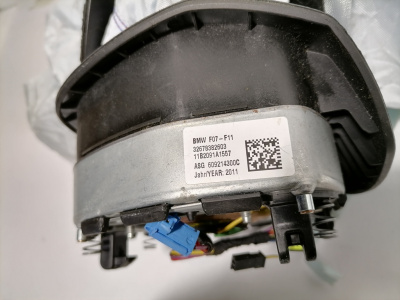 Подушка в руль F07 F10 без отметок страховой  32306783826