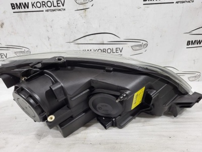 Фара левая VW GOLF PLUS  новая дефект  5M1941005B