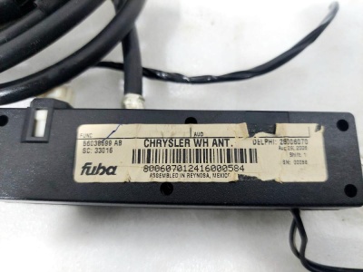 Антенна Grand Cherokee (WH/WK) 2005-2010  56038699AB