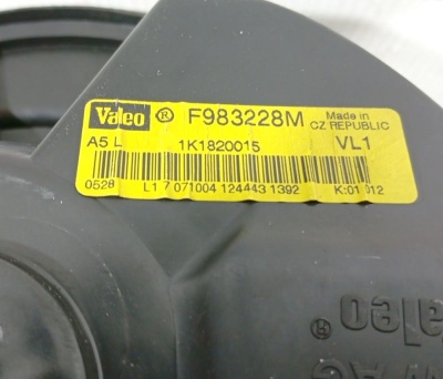 Моторчик отопителя TOURAN 2003-2010 , Passat [B7] 2011-2015  1K1820015E  1K1820015E