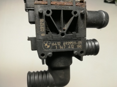 Клапан электрического отопителя X5 E53  64126939511