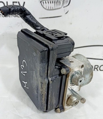 Блок ABS (насос) Juke (F15) 2011-2019  476601KK2A