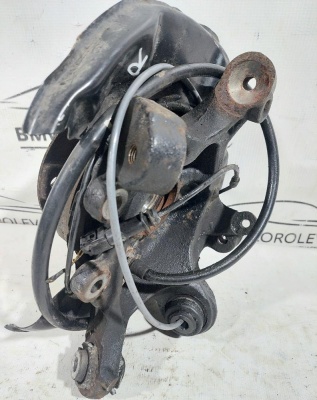 Кулак поворотный задний правый 3-serie F30/F31/F80 2011-2020    33326792522